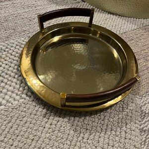 Cocktail servant, tray Gold Hammered Metal Tray with Brown Handles
